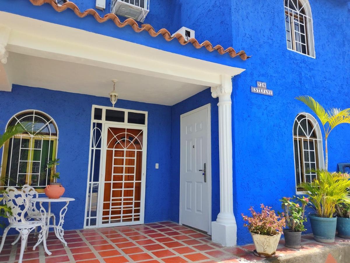 Bella Suite Frente Al Aeropuerto Catia La Mar Exterior foto